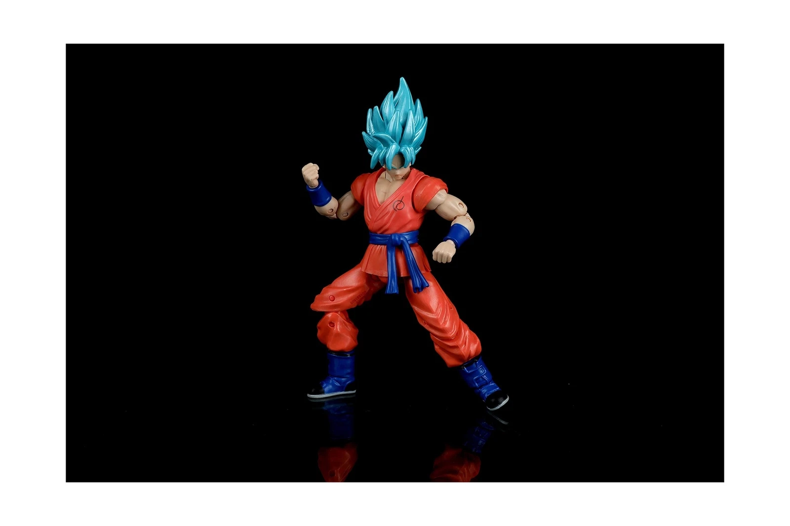 0045557358631 (3) 0045557358631 (3)